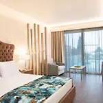 Alexandra Elegance Bridging Generations (adults Only) 5*