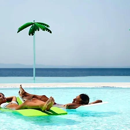 Alexandra Elegance Bridging Generations (adults Only) فندق بوتوس