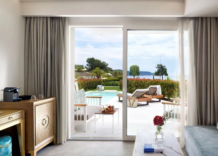 Alexandra Elegance Bridging Generations (adults Only) Ποτός